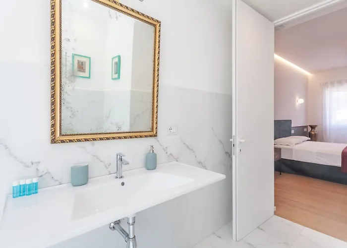 Arte Della Medaglia Gallery House 4*